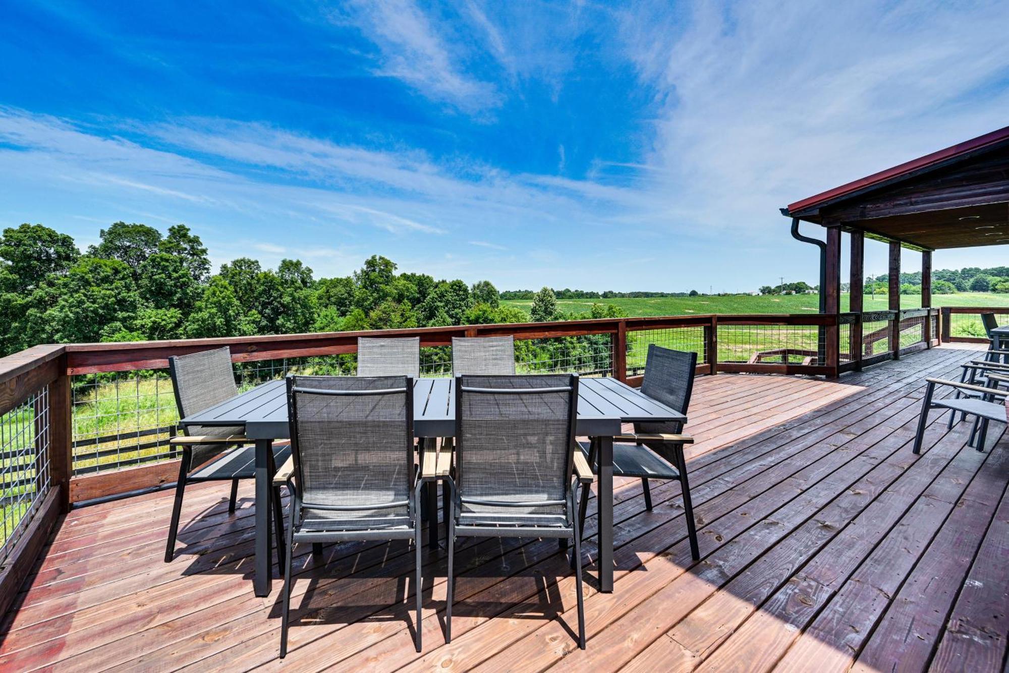 Scenic Getaway With Deck 7 Mi To Mammoth Cave Park! Villa Brownsville Exterior photo